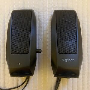 Logitech S120 Speakers For PCs and Macs Model 880-000403 Black - Pre-owned